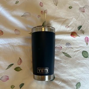 Navy Yeti 20 oz tumblr